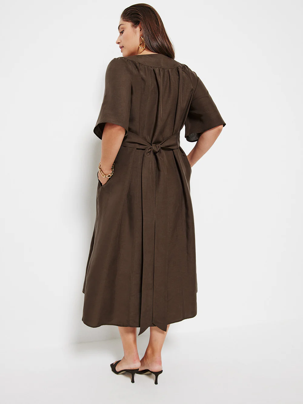 The Linen Flutter Sleeve Dress - Image 7