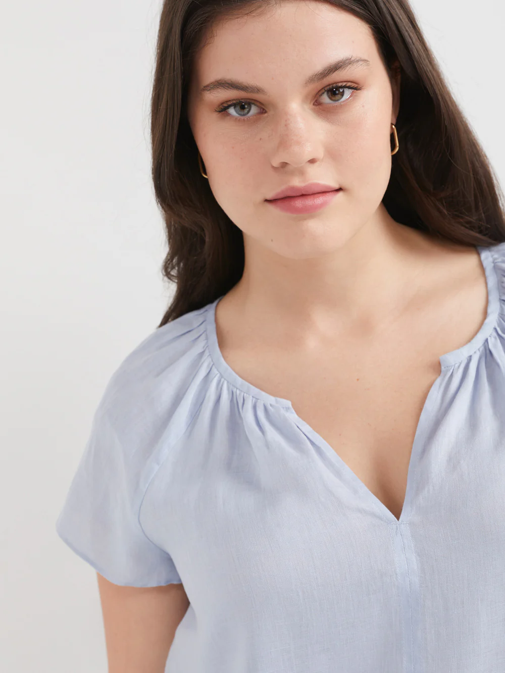 The Linen Flutter Sleeve Top - Image 4