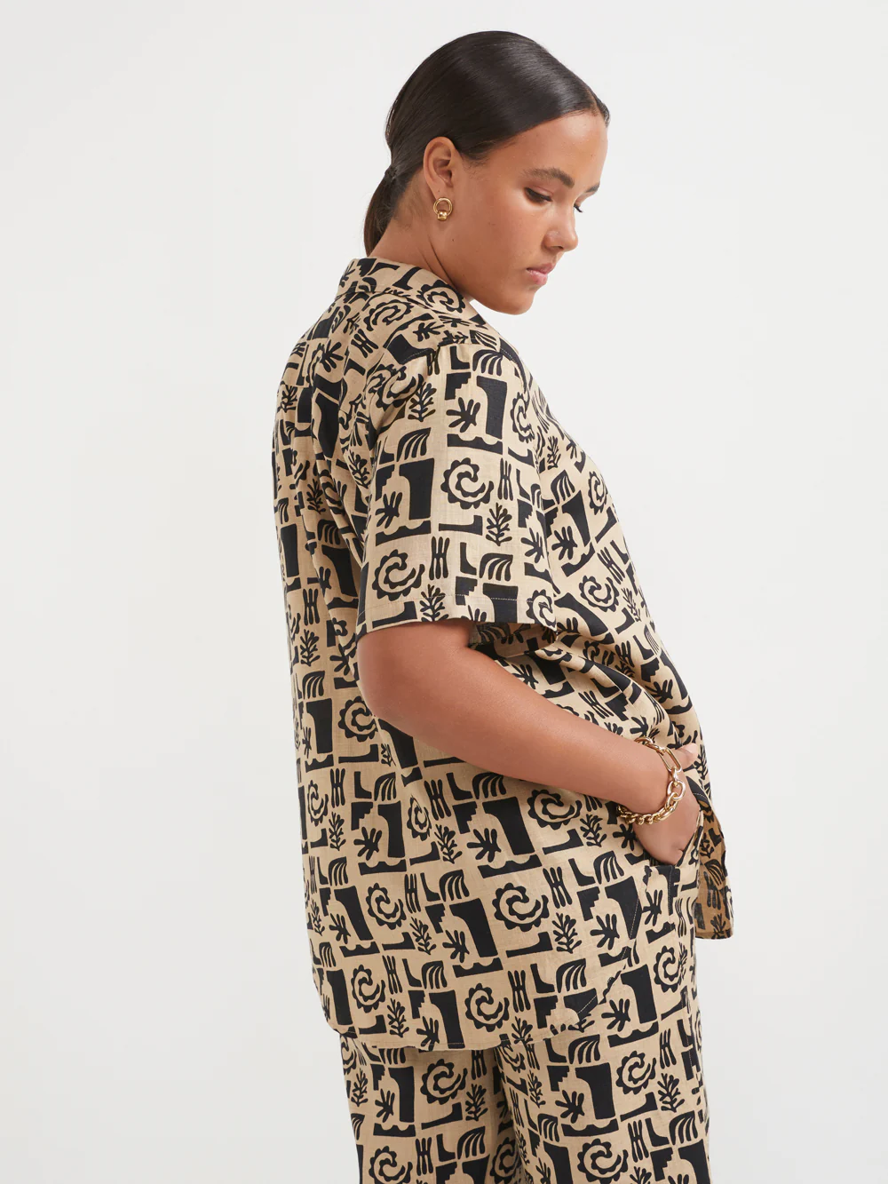 The Linen Print Shirt - Image 3