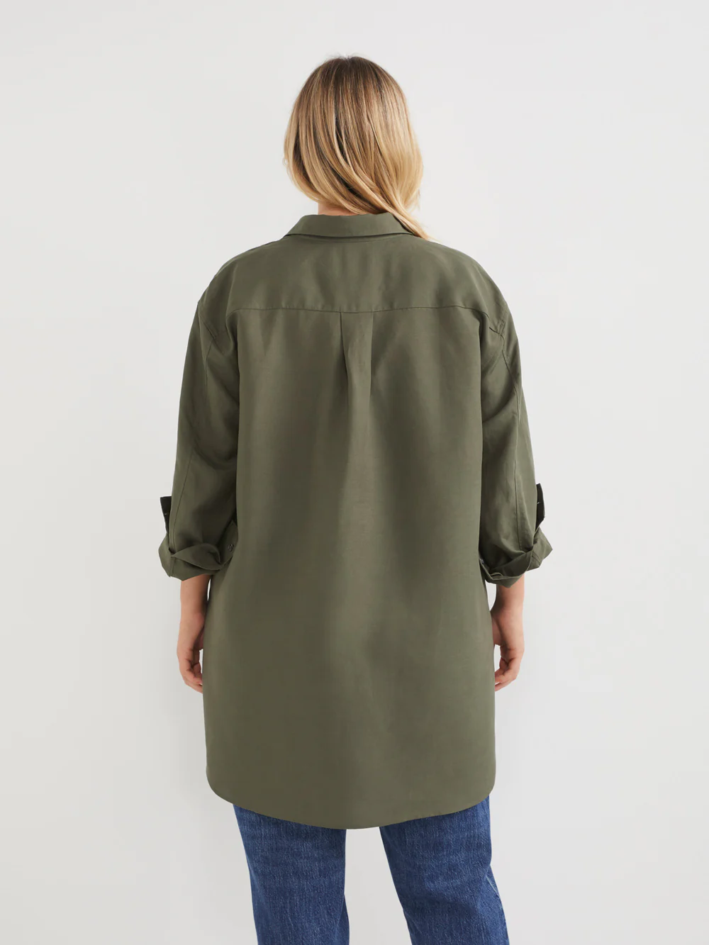 The Linen Blend Relaxed Shirt - Image 7