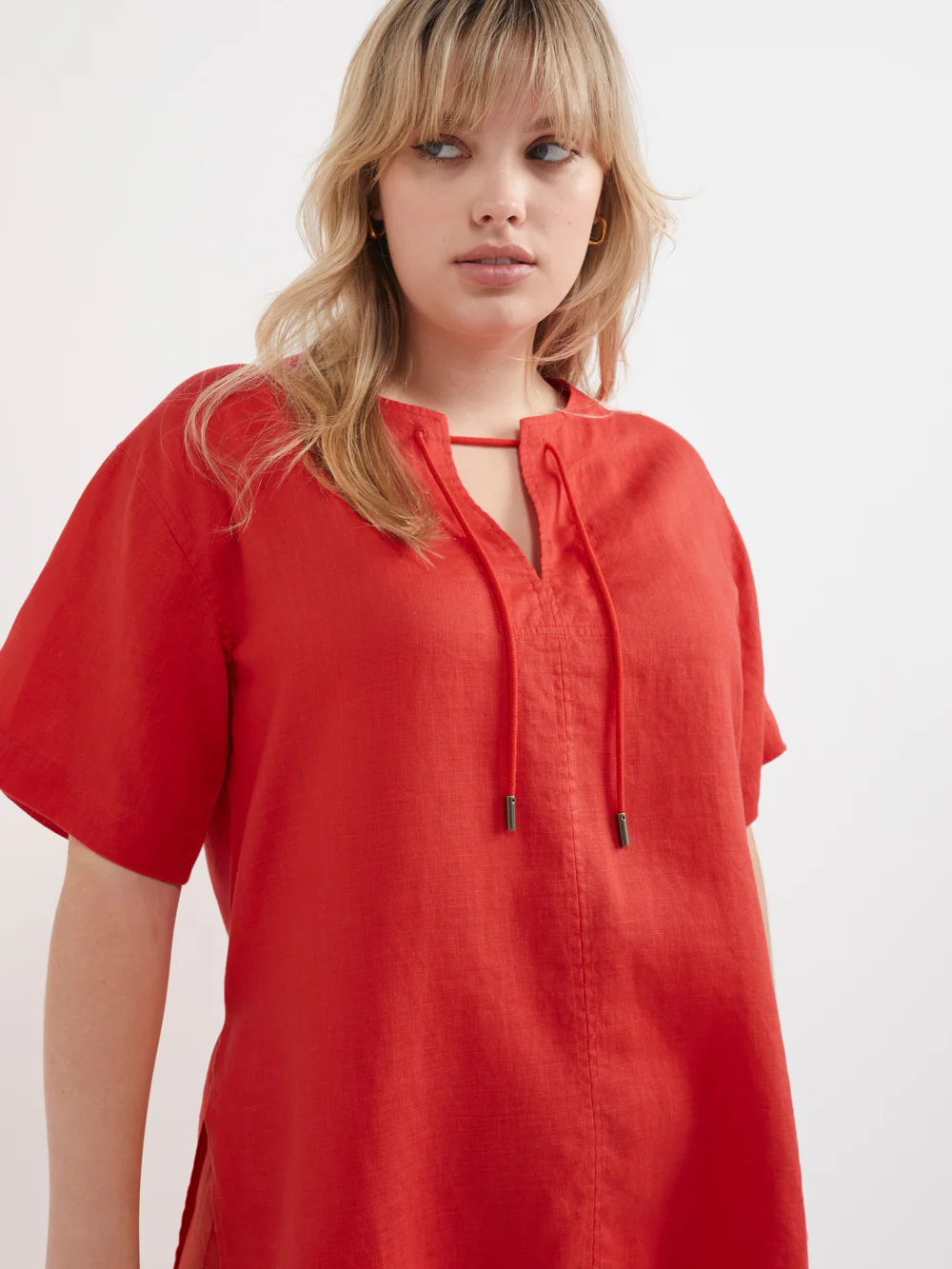 The Linen Short Sleeve Tunic Top - Image 3