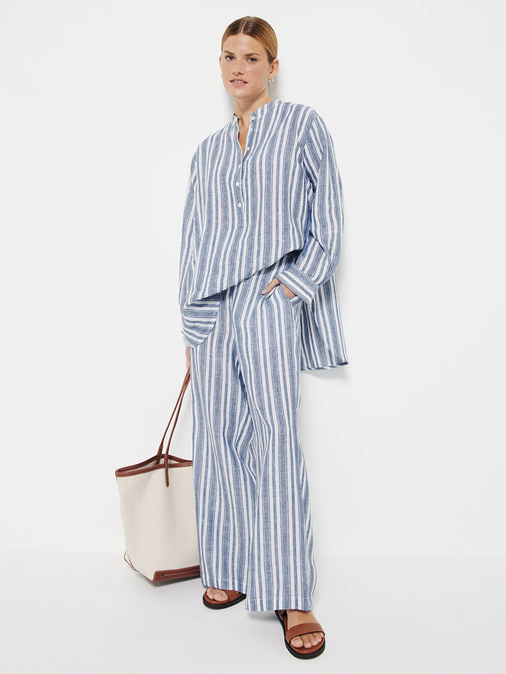 The Linen Stripe Tunic Shirt - Image 5