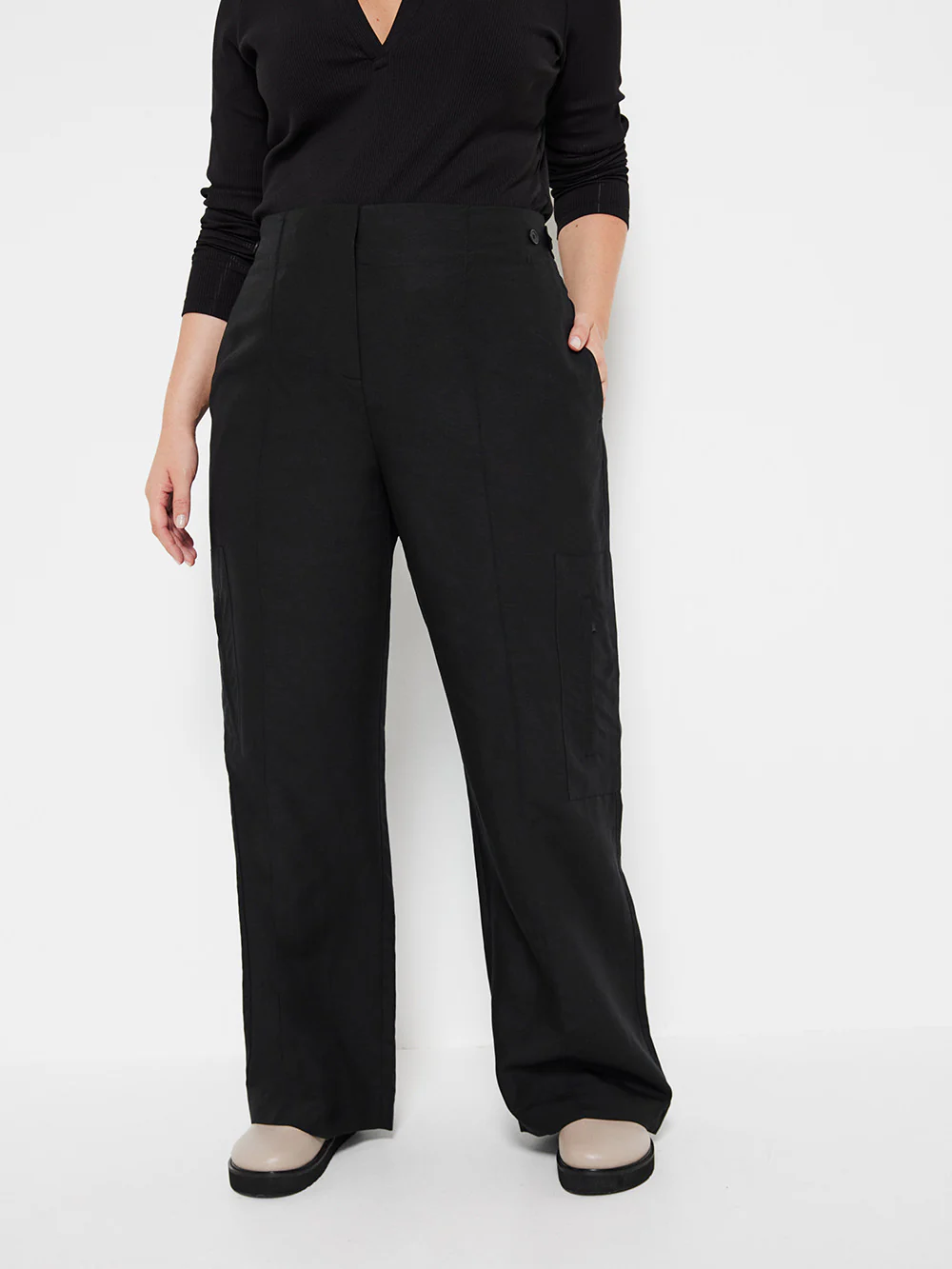The Linen Utility Pant - Image 6