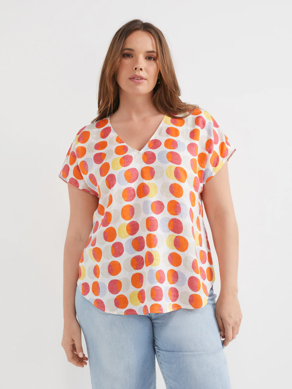 The Linen V-Neck Print Top - Image 7