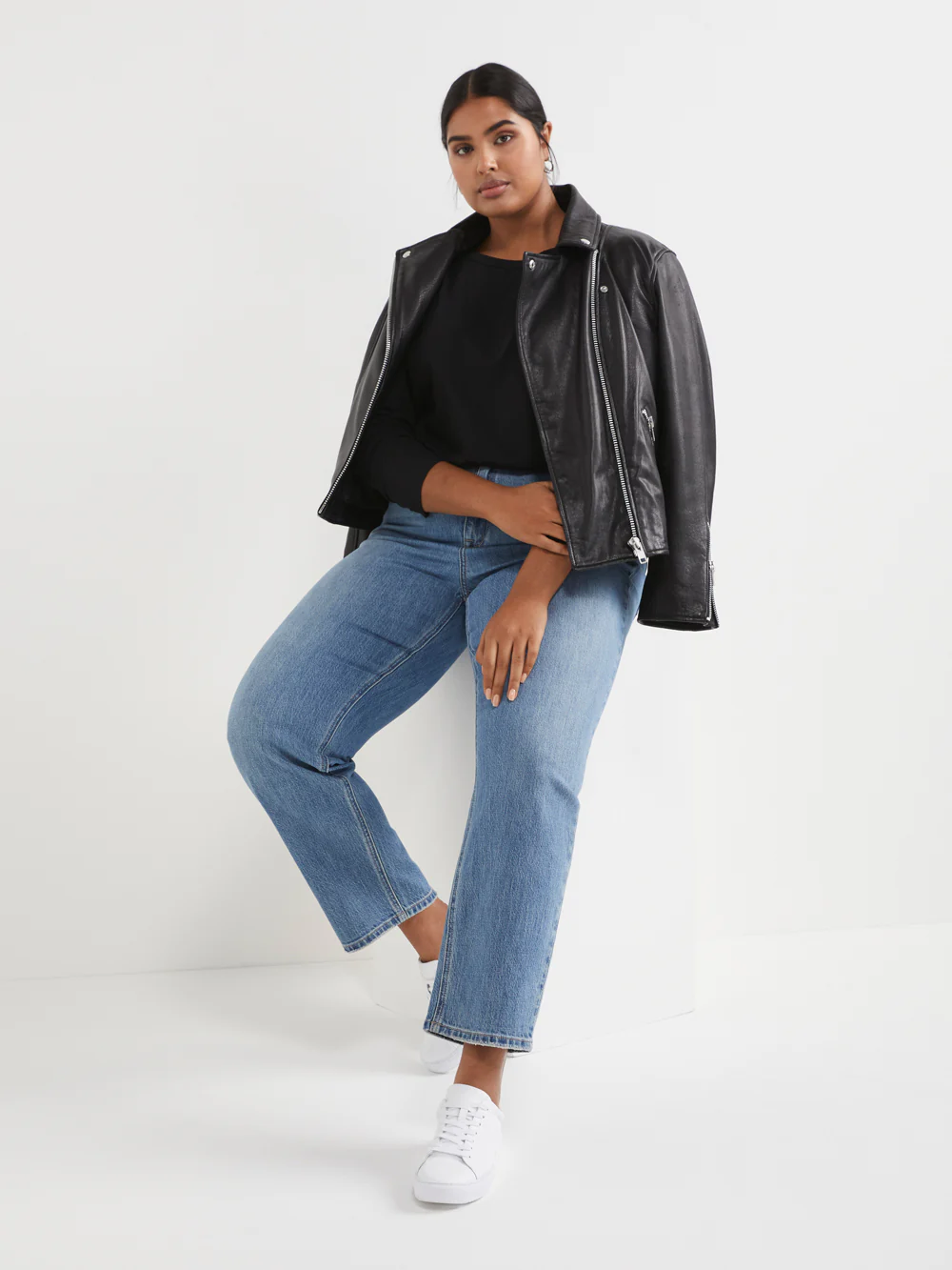 The Long Sleeve T-Shirt - Image 7