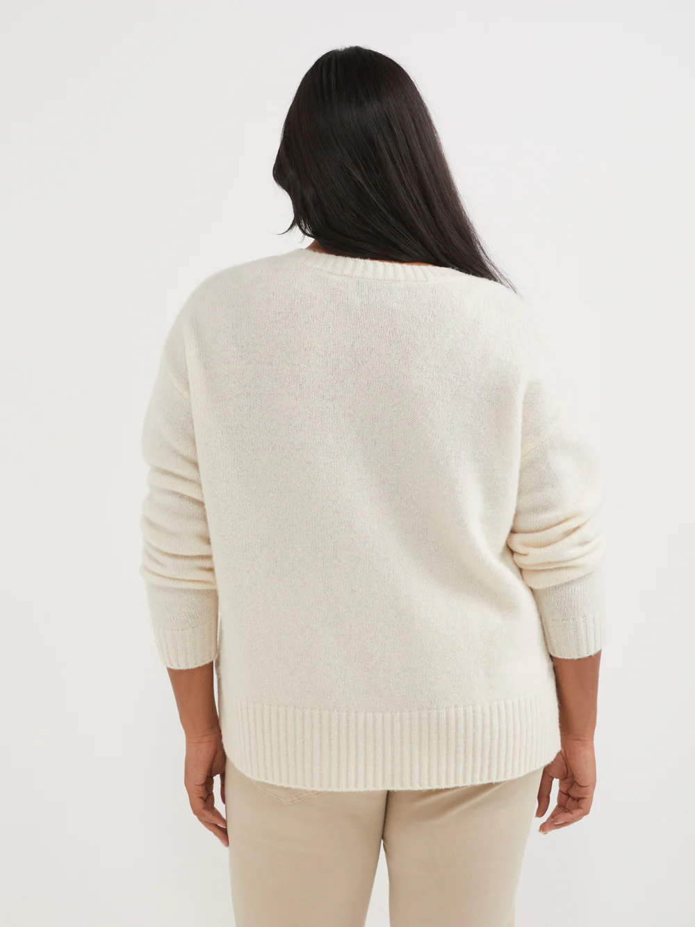 The Long Sleeve V-Neck Pullover - Image 9