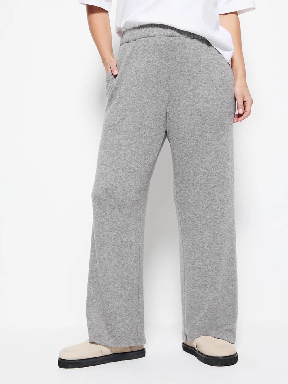 The Lounge Pant - Image 2