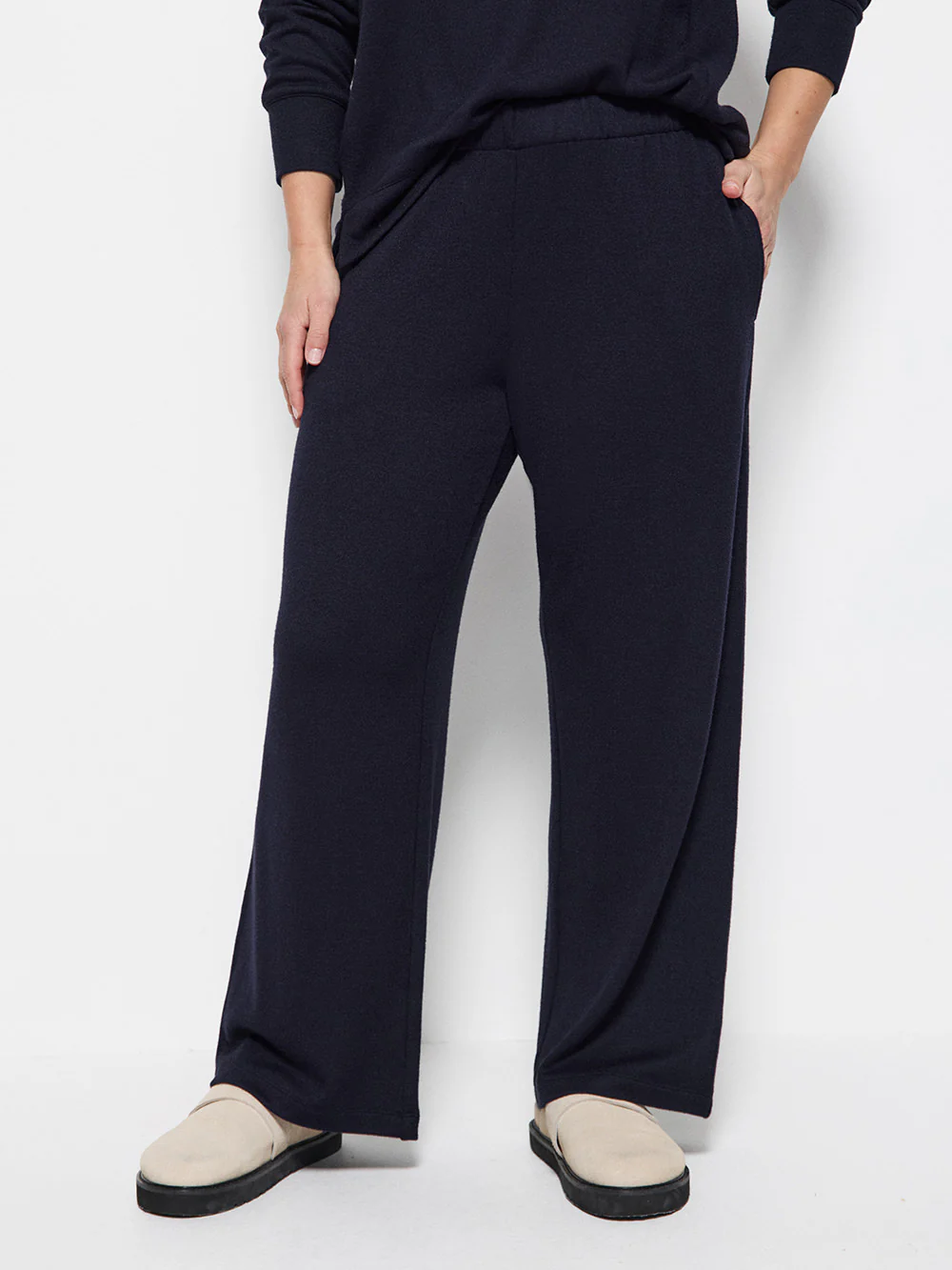 The Lounge Pant - Image 2