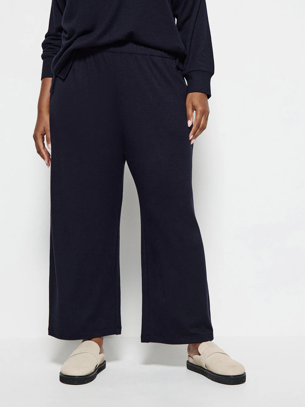 The Lounge Pant - Image 6