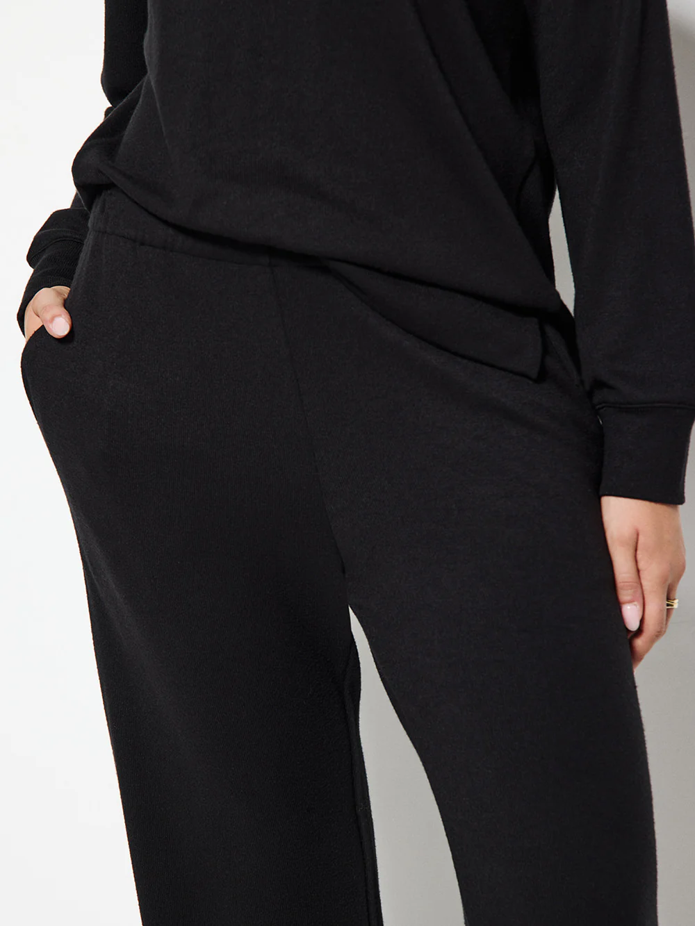 The Lounge Pant - Image 3