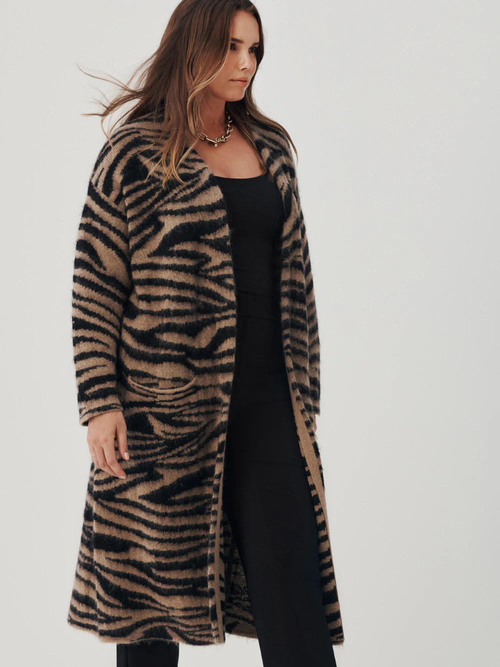The Mohair Blend Tiger Cardigan - Image 7