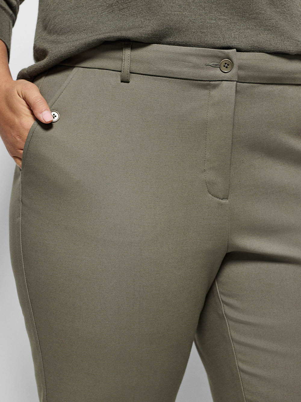 The Refined Stretch Cotton Trouser - Image 7