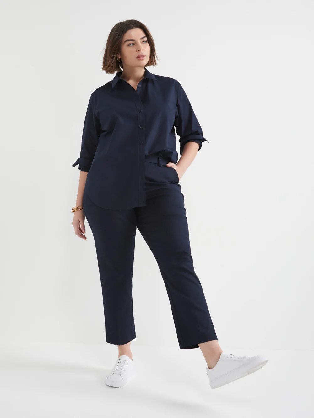 The Refined Stretch Cotton Trouser - Image 11