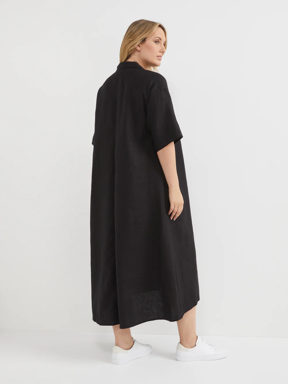 The Relaxed Linen Tunic Dress - Image 7