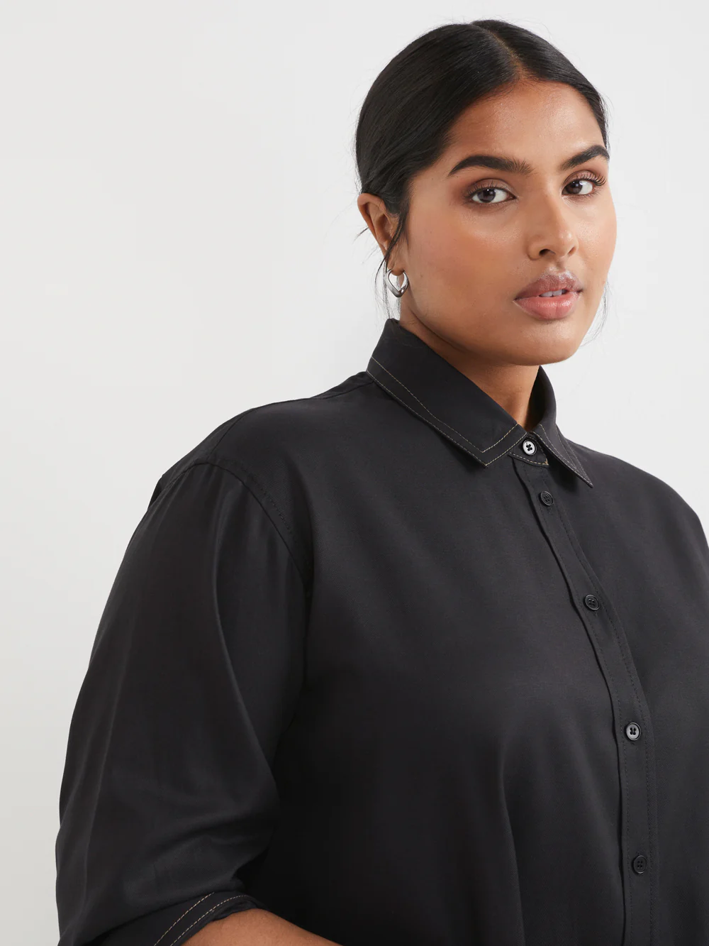 The Relaxed Shirt - Image 8