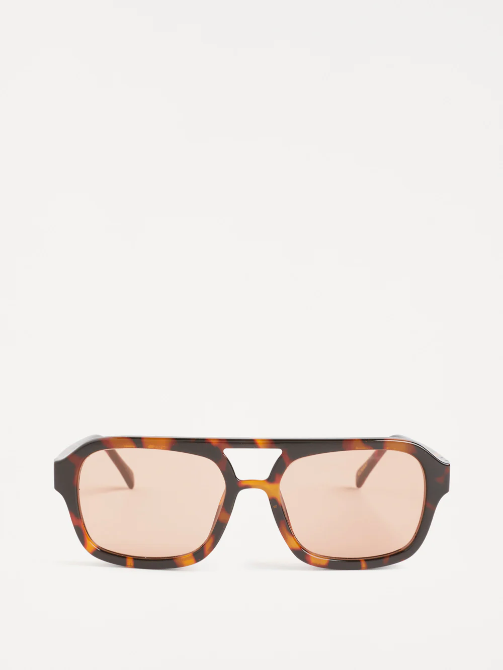The Runway Sunglasses - Image 7