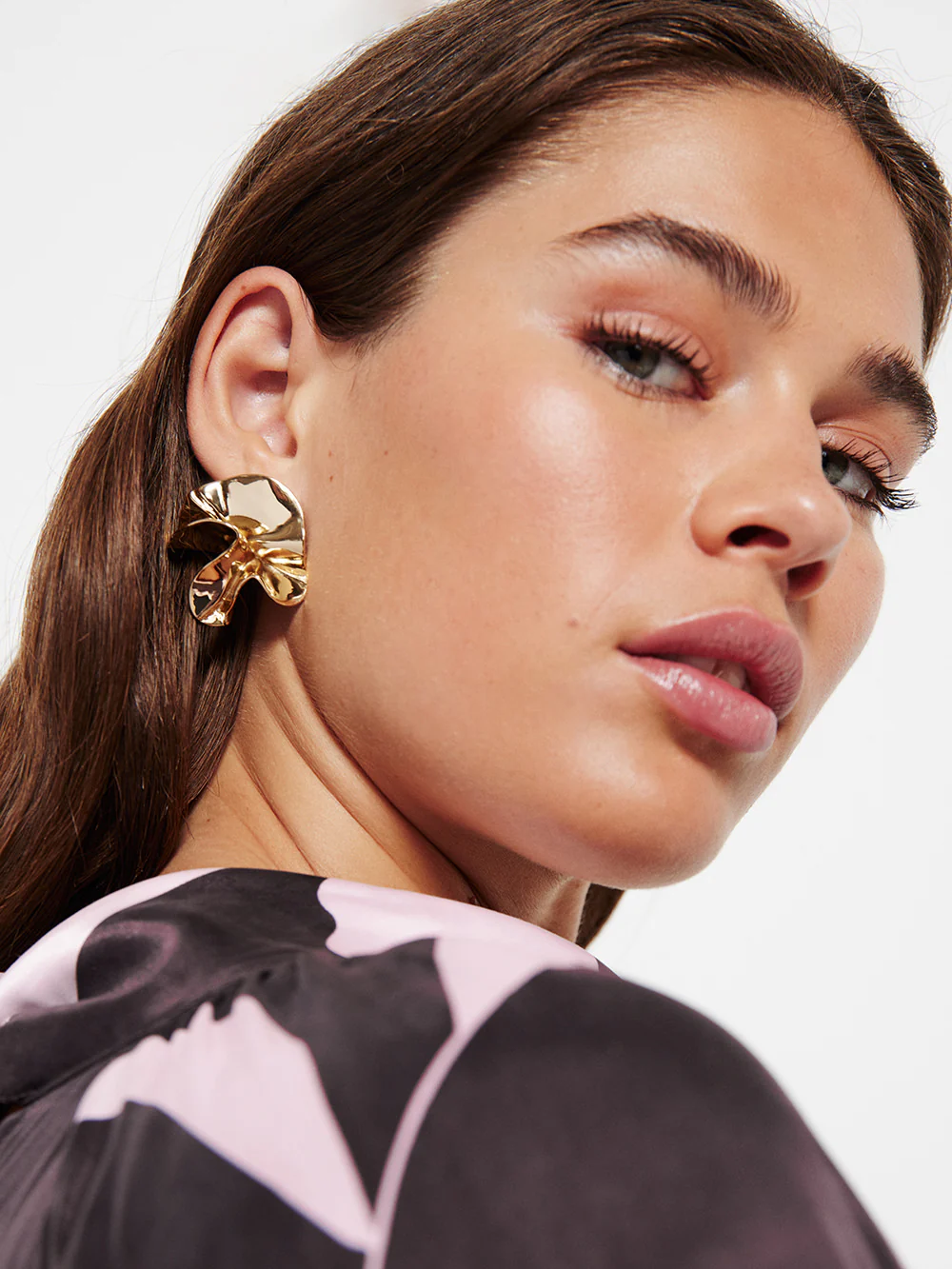 The Samara Statement Earrings - Image 3