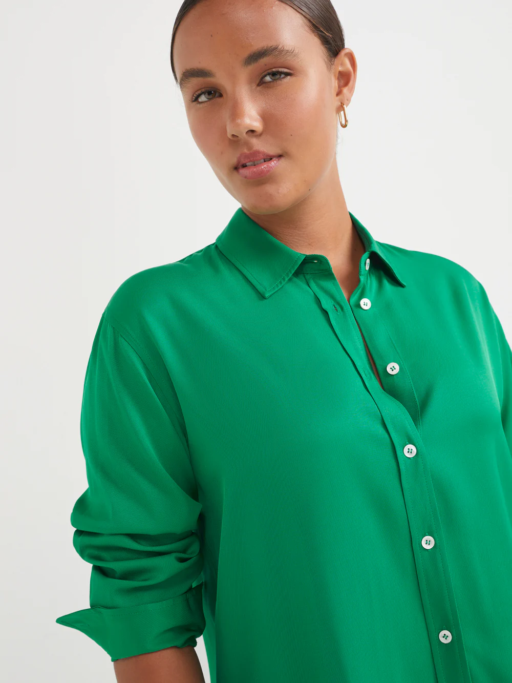 The Silky Twill Long Line Shirt - Image 4
