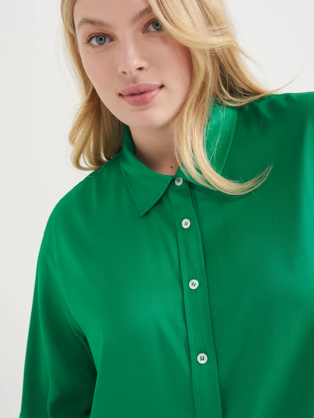 The Silky Twill Long Line Shirt - Image 8