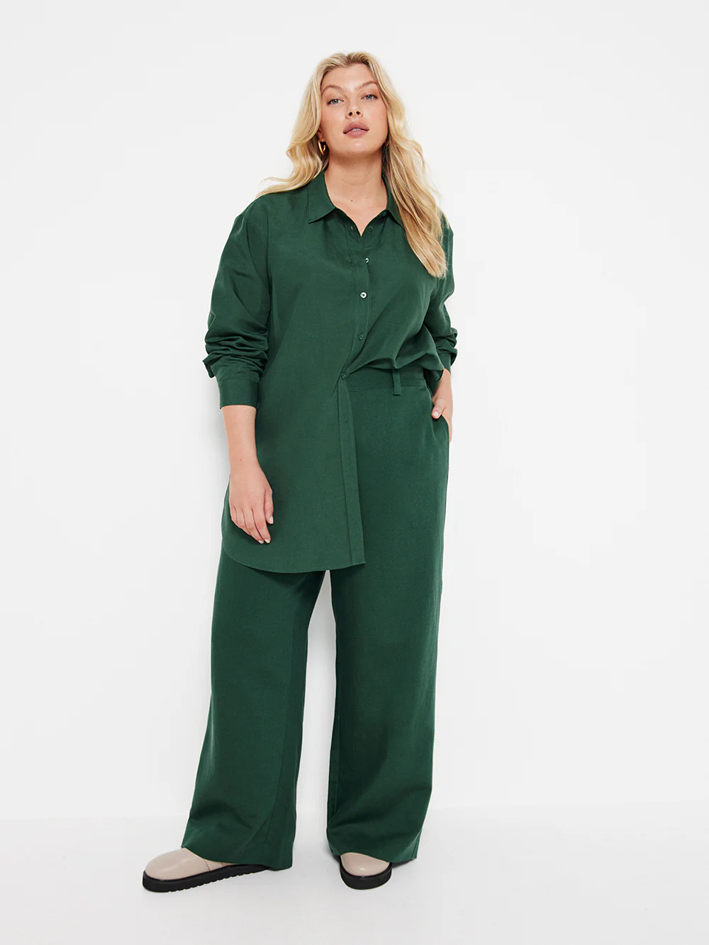 The Soft Twill Wide Leg Trouser - Image 6