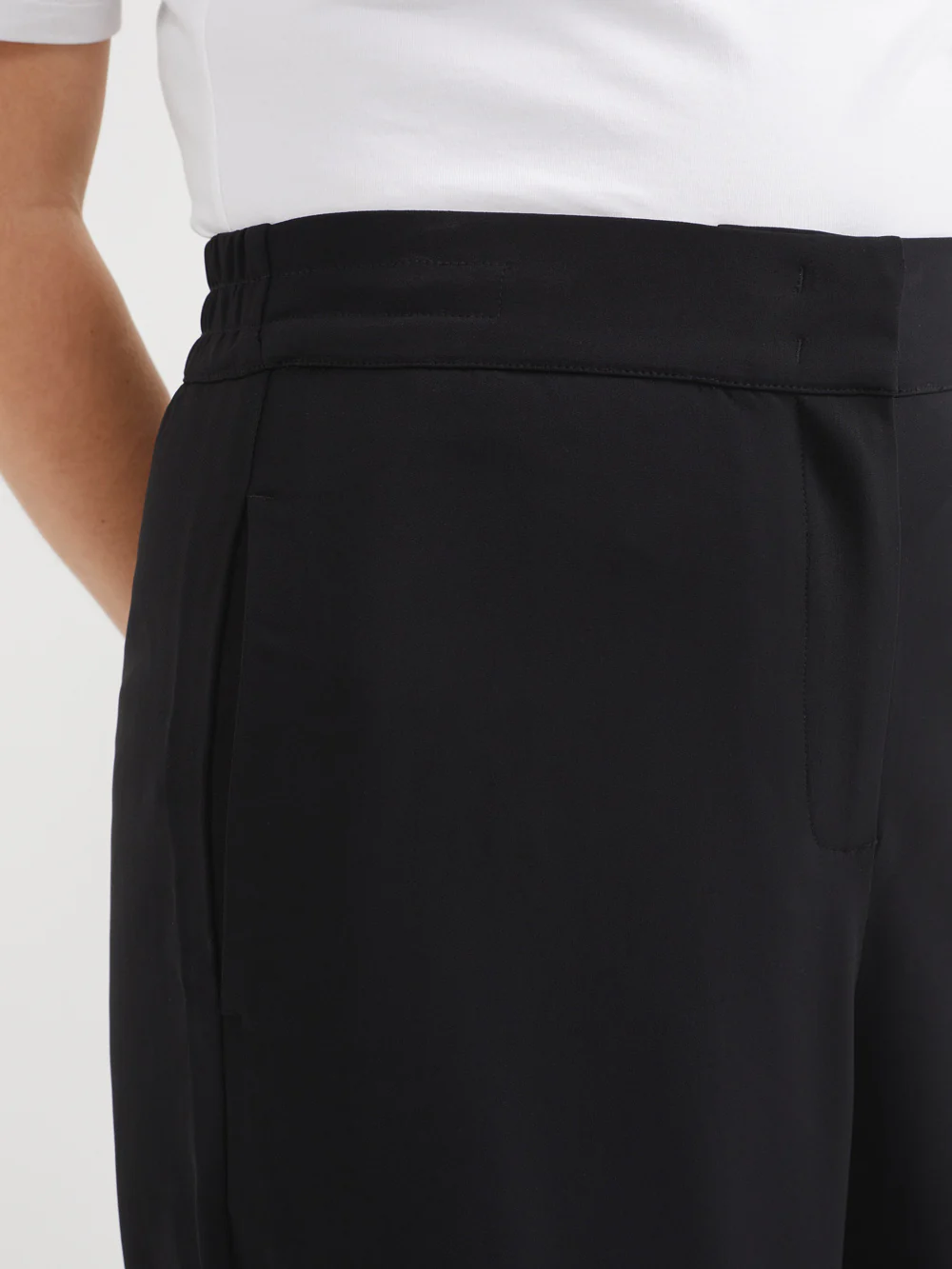 The Stretch Crepe Draped Trouser - Image 7
