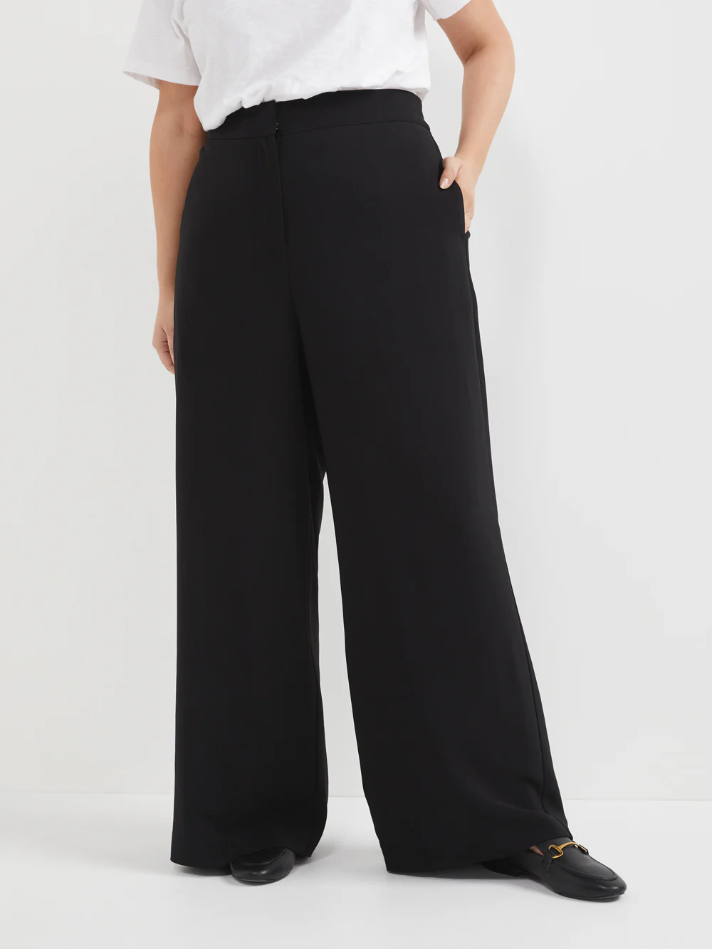 The Stretch Crepe Draped Trouser - Image 8