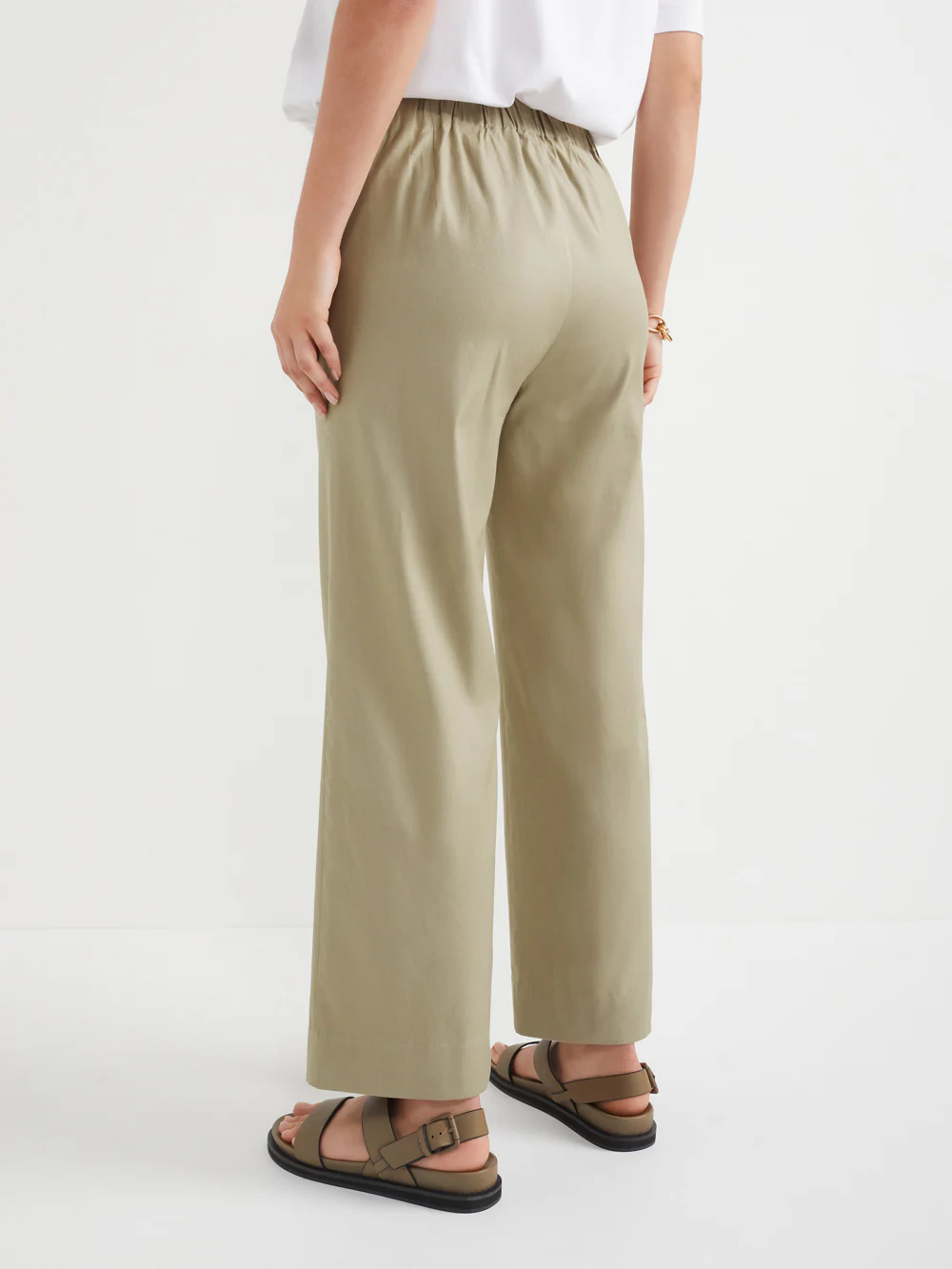 The Stretch Linen Clean Trouser - Image 4