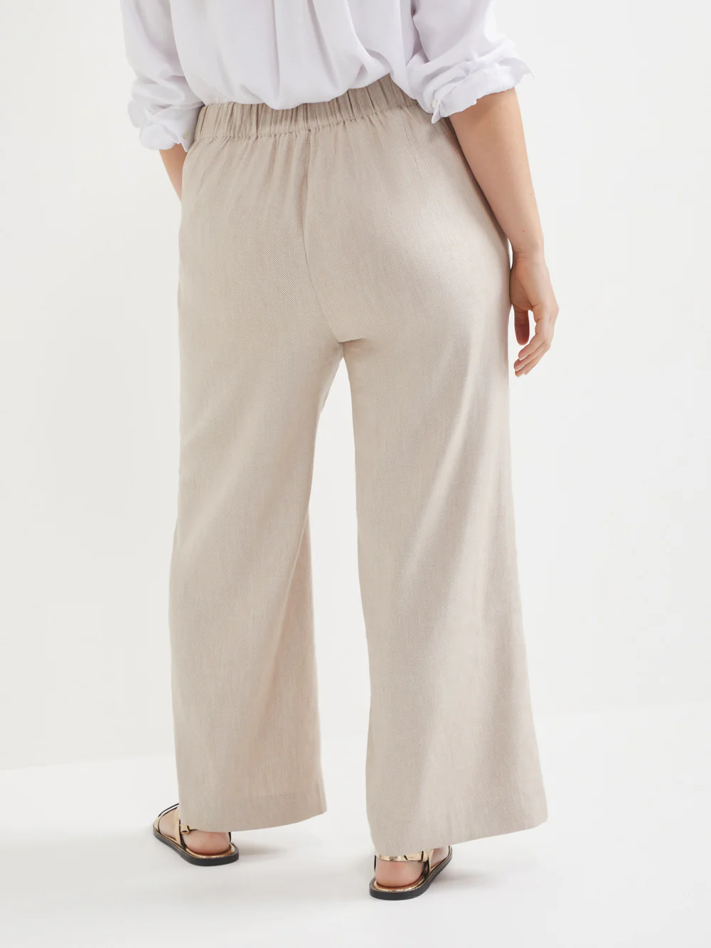 The Stretch Linen Clean Trouser - Image 7