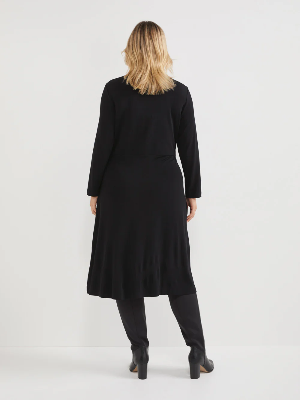 The Twist Front Dress - Image 7