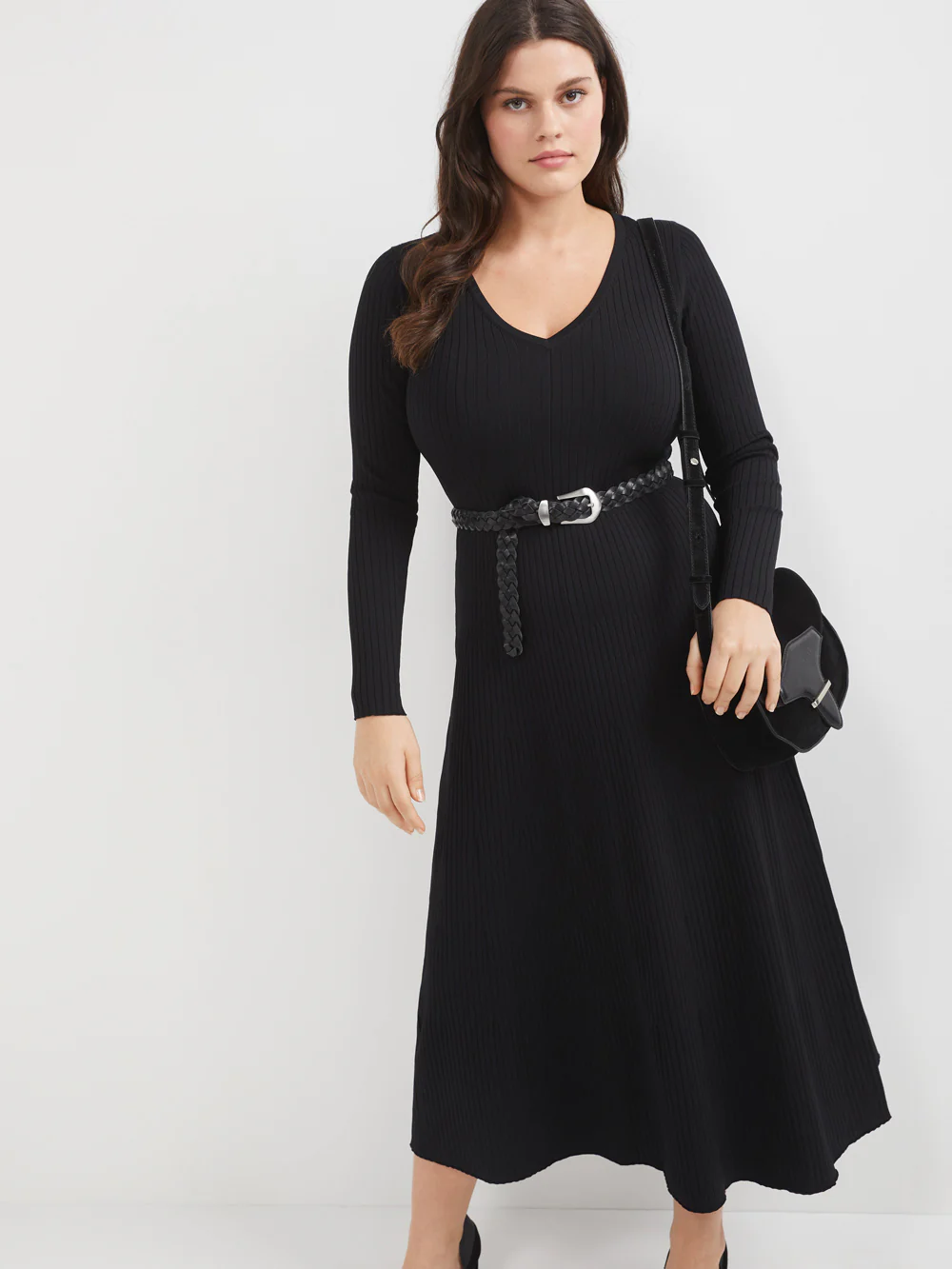 The V-Neck Rib Maxi Dress - Image 2