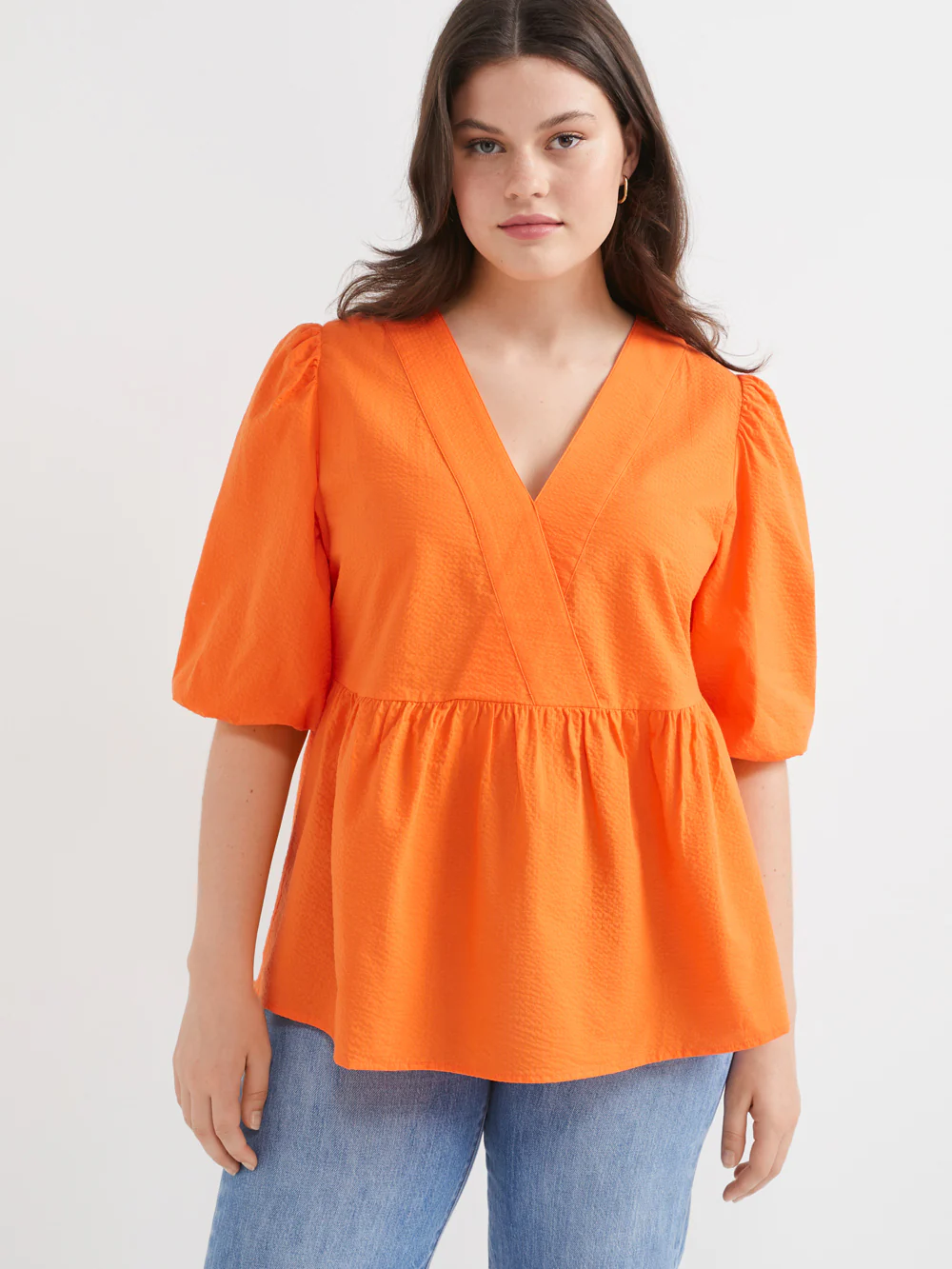 The V-Neck Seersucker Top - Image 2