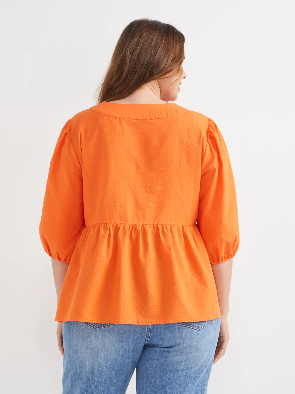 The V-Neck Seersucker Top - Image 8