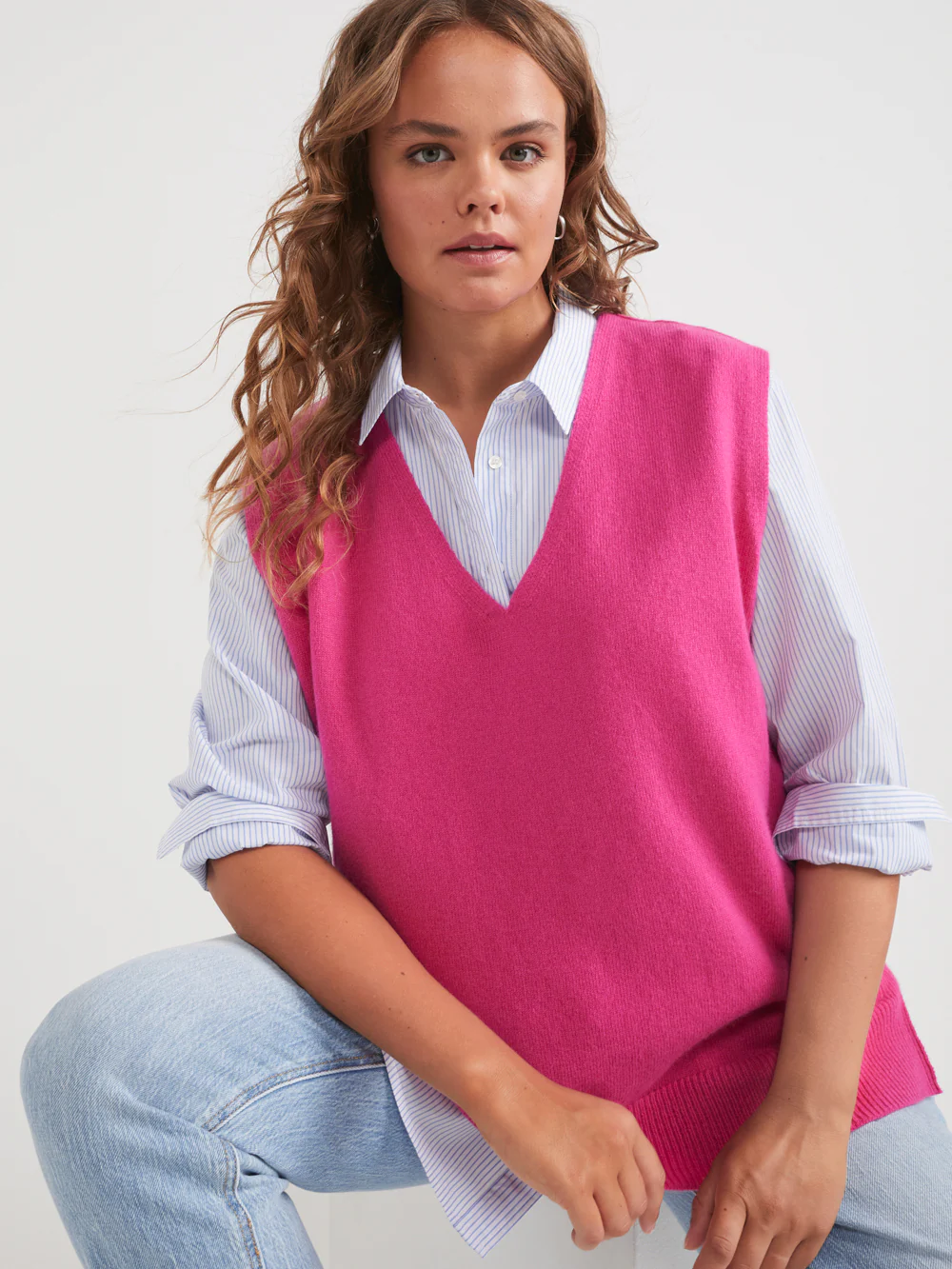 The V Neck Vest - Image 5