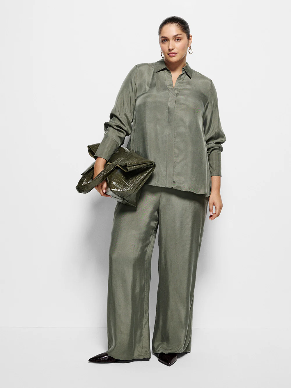 Trish Pant - Image 5