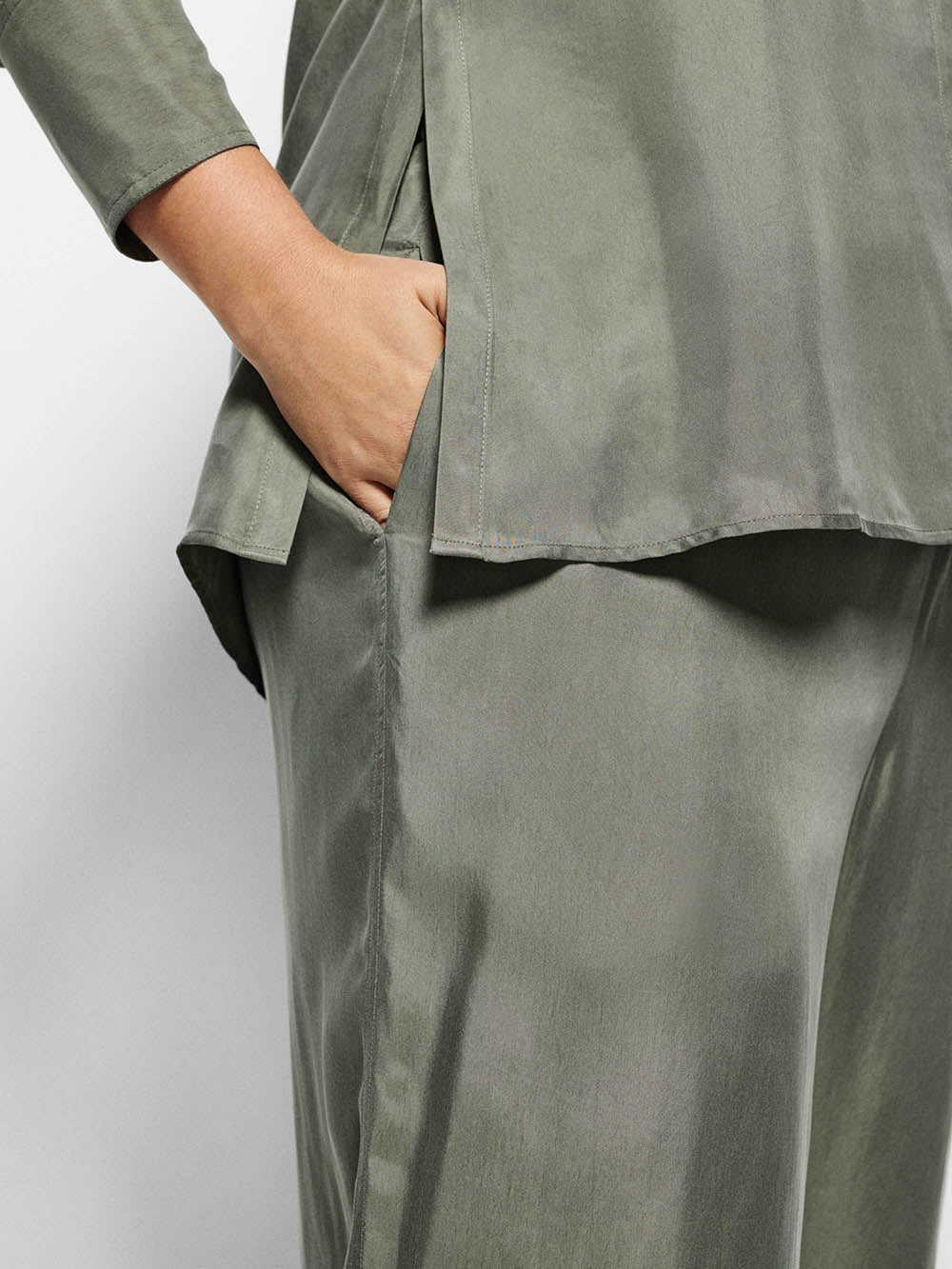 Trish Pant - Image 7