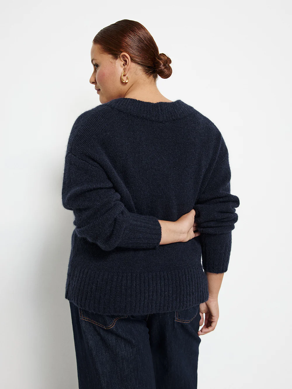 V-Neck Knit - Image 8